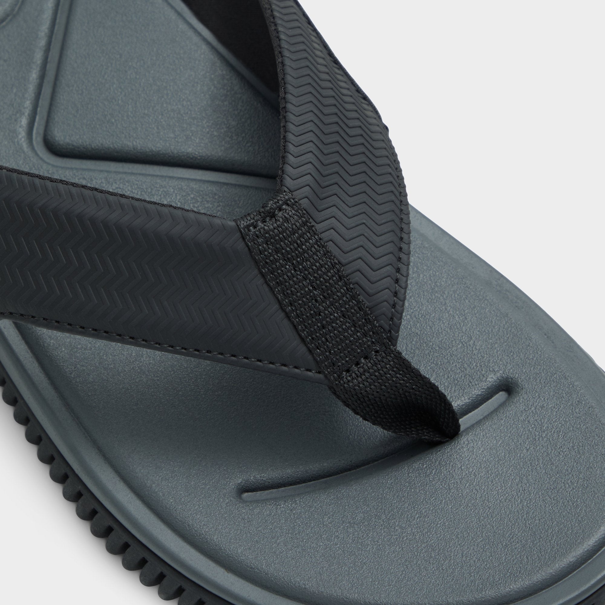 Riptide - Image 8