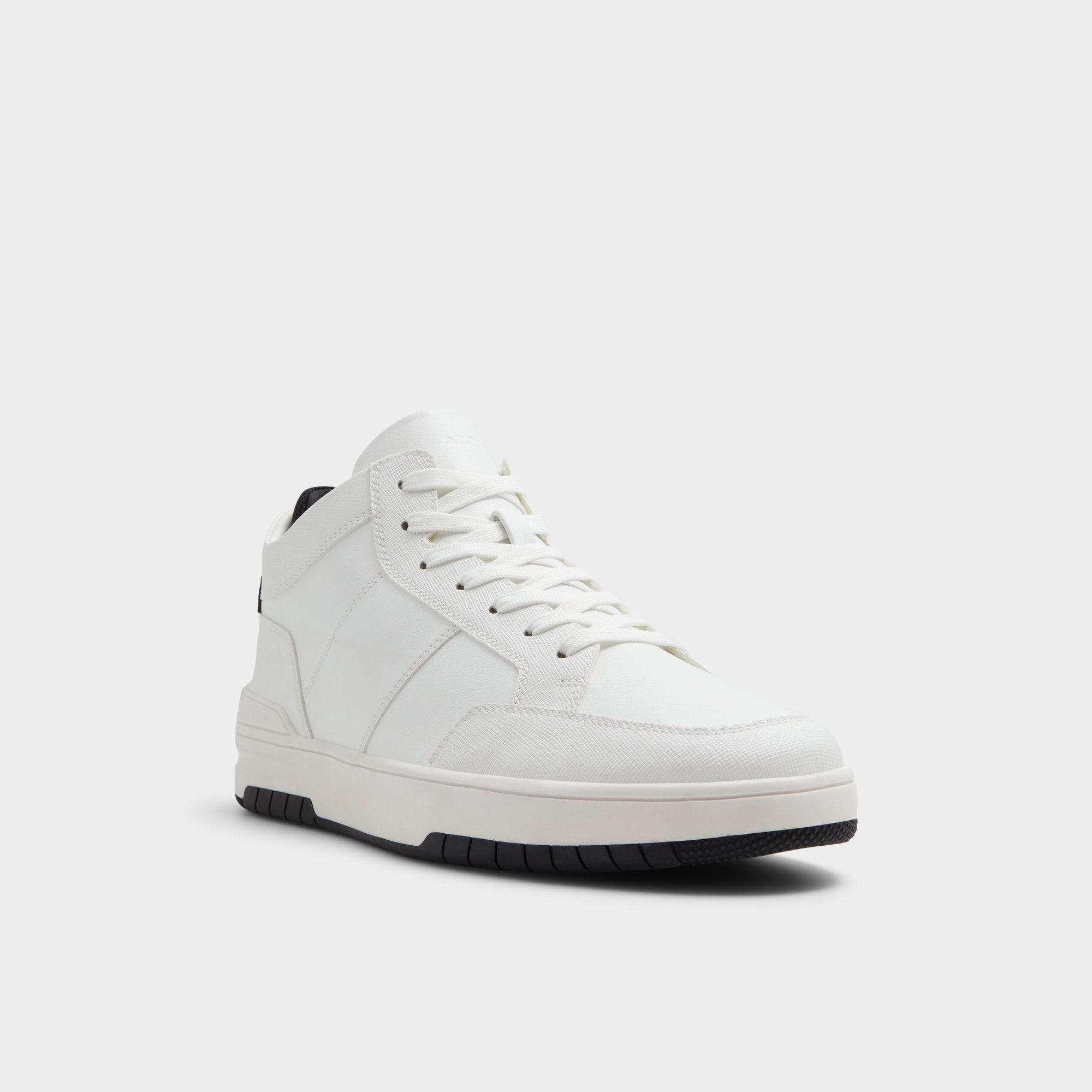 Victor - Image 4